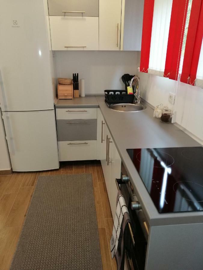 Cosy Apartment Road A6 ฟูชิเน ภายนอก รูปภาพ