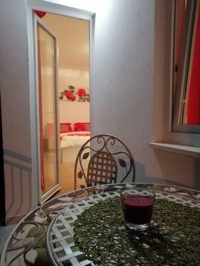 Cosy Apartment Road A6 ฟูชิเน ภายนอก รูปภาพ