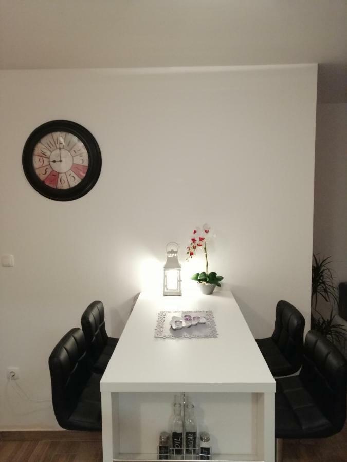 Cosy Apartment Road A6 ฟูชิเน ภายนอก รูปภาพ